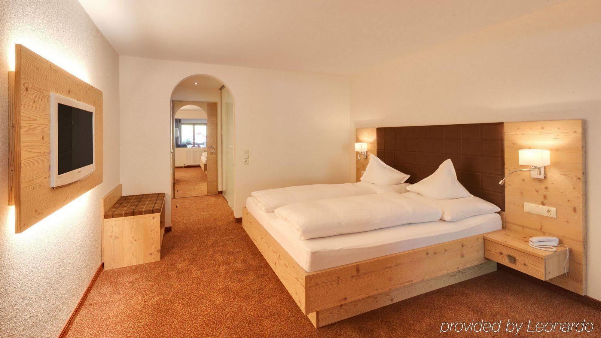 Hotel Nova Gaschurn Oda fotoğraf